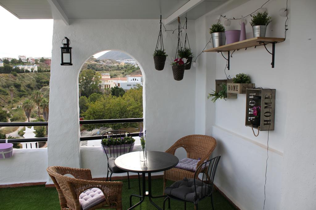 베날마데나코스타 Apartamento Turistico Pueblo Evita 아파트 외부 사진
